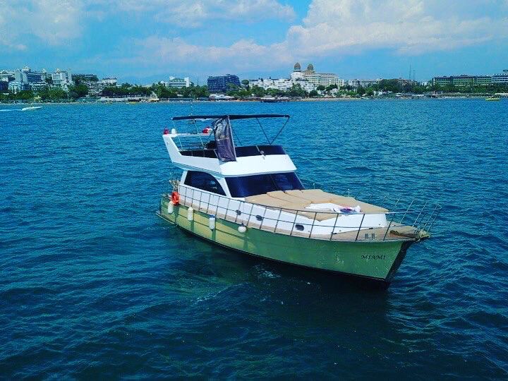 Private Yacht Hire in Side: Miami Vip Yacht